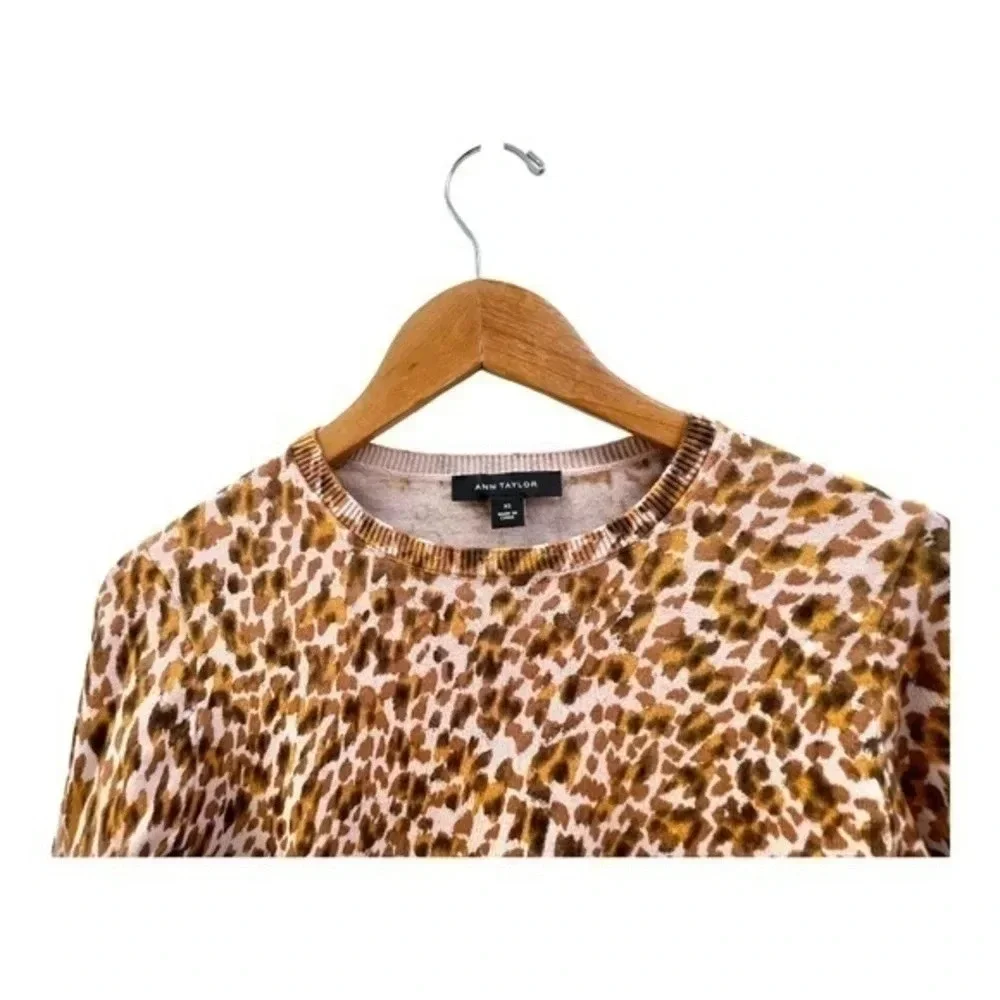 Ann Taylor Womens Size XS‎ Seashell Leopard Print Cotton Long Sleeve Sweater​​